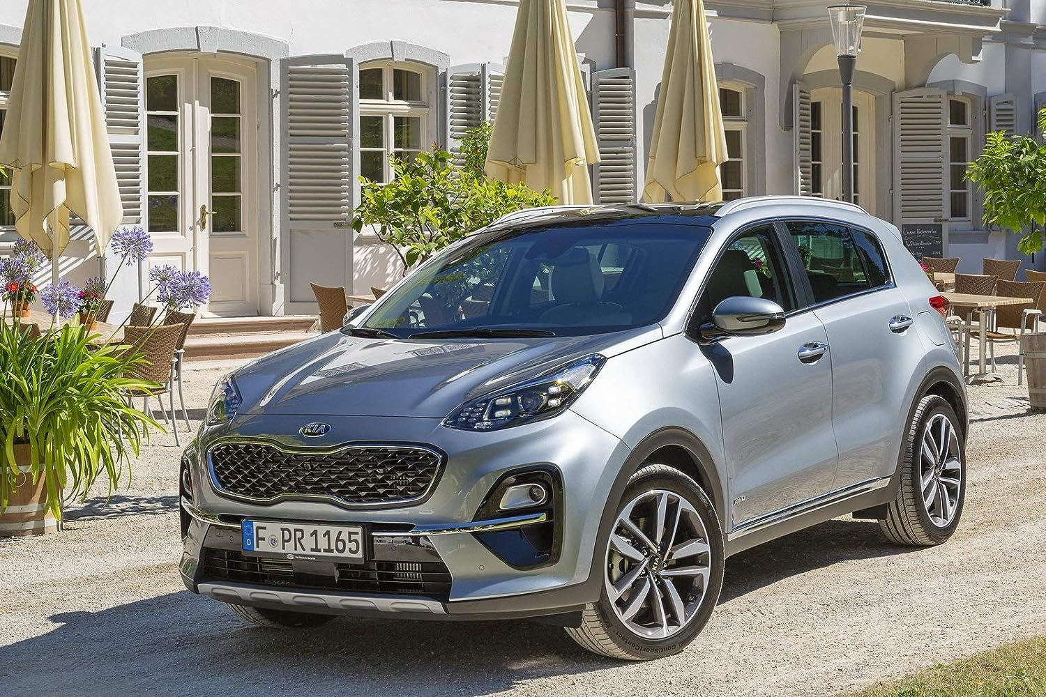 QUEMAR Tappetini Auto compatibili con Kia Sportage IV 2016-2021 / Kit Tappeti Moquette e Gomma su Misura (Set 2 Anteriori + 2 Posteriori) / Ricami e Colori Personalizzati (4 Ricami, Bordo Beige