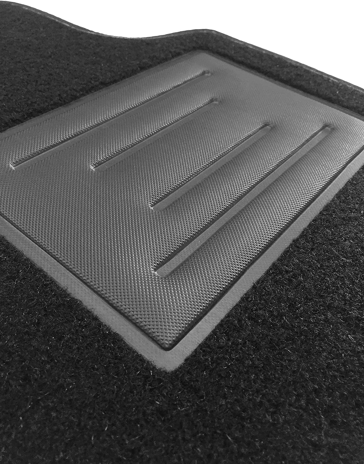 DP Carpet Tappetini Auto Su Misura Per Kia Sportage IV (2016-2020) Con 2 Loghi Ricamati E Battitacco - 100% Made In Italy - 2
